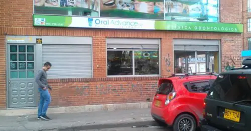CLINICA ORAL ADVANCE AD CLINICA ORAL ADVANCE AD